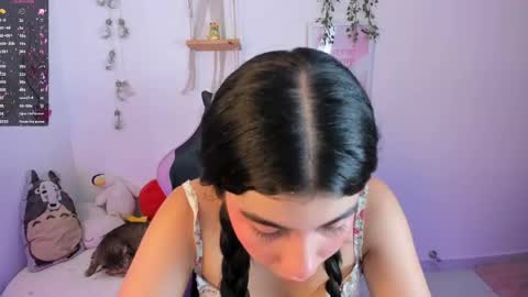 Snapshot of cyber_lizz chatting on 05-20-26, 09:54 Liz online show from 05-20-26, 09:54