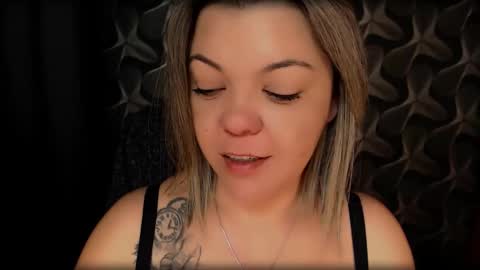 Snapshot of cyberdomme chatting on 02-06-25, 12:33 Full time mean bitch. online show from 02-06-25, 12:33