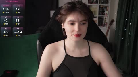 Helen Blossom online show from 10-23-25, 08:18