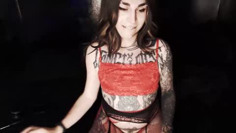 Snapshot of cybertrouble_ chatting on 02-26-26, 04:00 Nikki online show from 02-26-26, 04:00