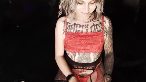 Snapshot of cybertrouble_ chatting on 03-06-26, 02:41 Nikki online show from 03-06-26, 02:41