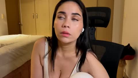 cyborgmuse online show from 02-07-26, 04:49