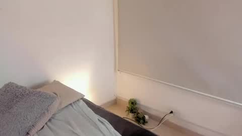 Cylie online show from 02-18-25, 01:55