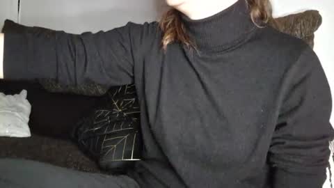 Snapshot of cyndee_winter chatting on 12-01-24, 07:36 Cyndee Winter online show from 12-01-24, 07:36