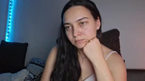 Snapshot of cyndee_winter chatting on 12-05-24, 07:06 Cyndee Winter online show from 12-05-24, 07:06