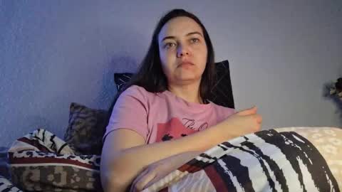 Snapshot of cyndee_winter chatting on 12-27-24, 06:42 Cyndee Winter online show from 12-27-24, 06:42