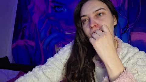 Snapshot of cyndee_winter chatting on 01-26-25, 04:51 Cyndee Winter online show from 01-26-25, 04:51