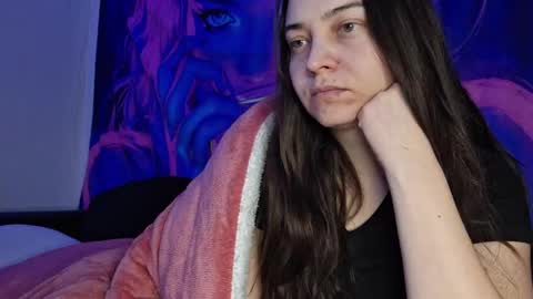 Snapshot of cyndee_winter chatting on 02-13-25, 04:39 Cyndee Winter online show from 02-13-25, 04:39