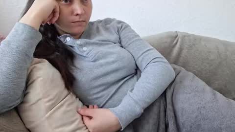 Snapshot of cyndee_winter chatting on 09-27-25, 01:49 Cyndee Winter online show from 09-27-25, 01:49