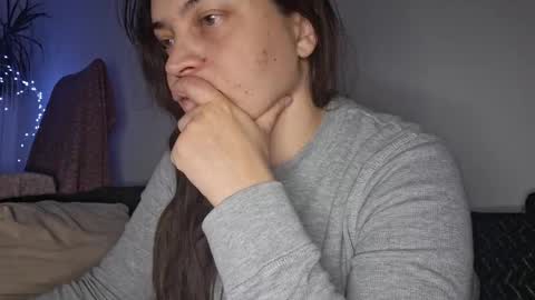 Snapshot of cyndee_winter chatting on 10-15-25, 07:58 Cyndee Winter online show from 10-15-25, 07:58