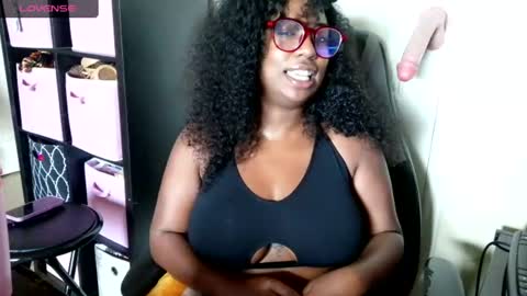 Snapshot of cyndylouwho chatting on 06-16-26, 04:53 Cyndy Lou Who online show from 06-16-26, 04:53