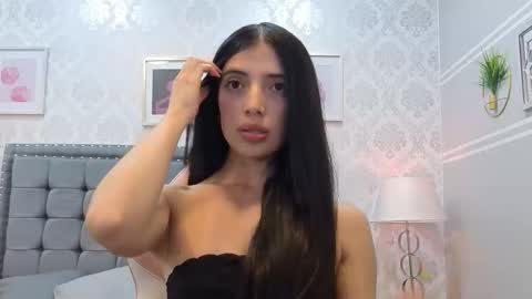 Snapshot of cynthia1fox chatting on 03-11-26, 05:02 Cynthia1fox online show from 03-11-26, 05:02