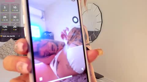 Snapshot of cyntia_adams chatting on 10-09-25, 08:07 cyntia_adams online show from 10-09-25, 08:07