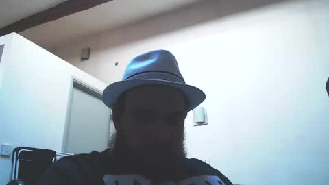 Cyrilhot88 online show from 04-24-26, 09:56