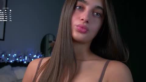 Isabella online show from 01-10-26, 01:07