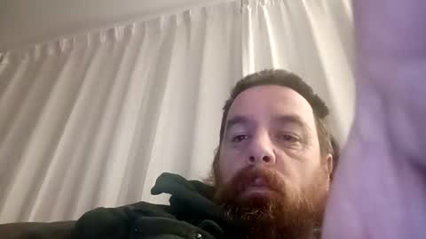 Snapshot of d1988 chatting on 10-15-25, 08:58 D online show from 10-15-25, 08:58