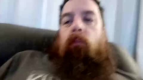 Snapshot of d1988 chatting on 10-27-25, 09:02 D online show from 10-27-25, 09:02