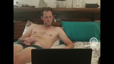 Snapshot of d4p_couple chatting on 02-12-25, 07:24 Deb peter online show from 02-12-25, 07:24