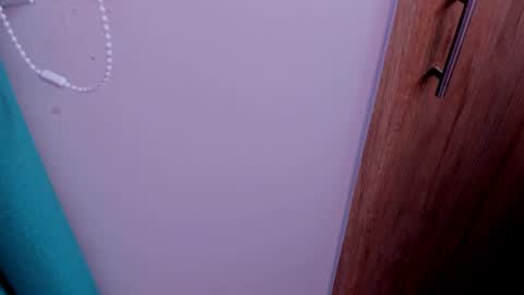 Snapshot of d___darling chatting on 02-25-25, 11:30 darling online show from 02-25-25, 11:30