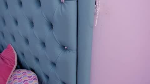 Snapshot of d___darling chatting on 10-04-25, 10:13 darling online show from 10-04-25, 10:13