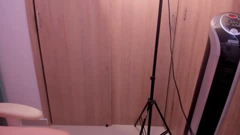 darling online show from 03-11-26, 07:36