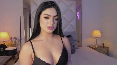 Kim online show from 02-04-25, 04:37