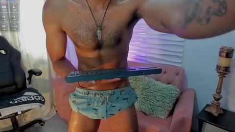 Mauricio online show from 01-18-25, 02:33