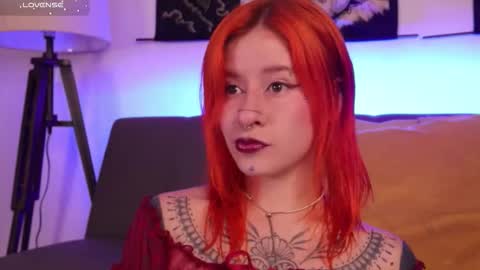 Snapshot of daarlene chatting on 10-09-25, 11:30 Darlene online show from 10-09-25, 11:30