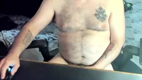 Snapshot of dadbodfatrod chatting on 07-19-26, 09:07 Daddy online show from 07-19-26, 09:07
