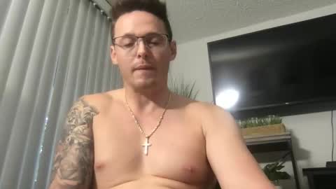 Daddy online show from 10-30-25, 01:01