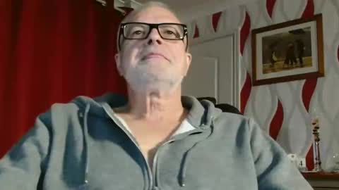 Brian ... online show from 09-24-25, 08:01