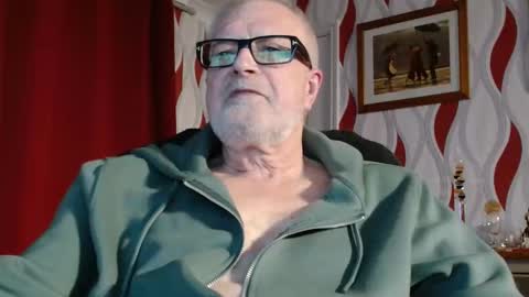 Brian ... online show from 03-25-26, 08:59