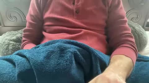 Snapshot of daddnextdoor chatting on 02-16-25, 03:38 daddnextdoor online show from 02-16-25, 03:38