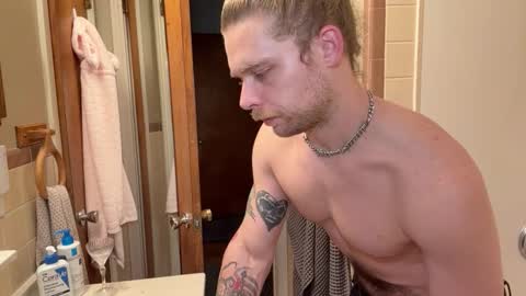 DaddydayDrinkz online show from 11-23-25, 08:58