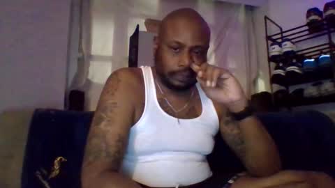 Snapshot of daddydickxm chatting on 04-16-26, 04:46 daddydickxm online show from 04-16-26, 04:46