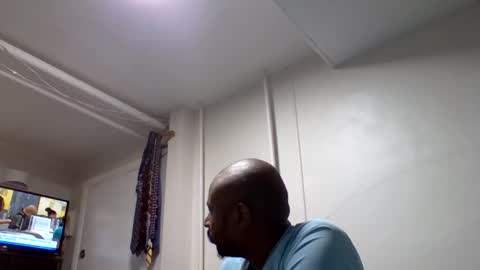 Snapshot of daddydickxm chatting on 04-25-26, 03:53 daddydickxm online show from 04-25-26, 03:53