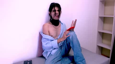 tayler online show from 03-08-25, 11:05