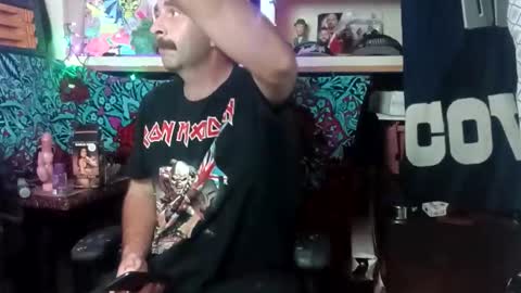 Snapshot of daddymill98 chatting on 10-21-25, 07:31 daddymill98 online show from 10-21-25, 07:31