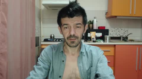 Snapshot of daddynextdoor86 chatting on 12-21-25, 02:41 daddynextdoor86 online show from 12-21-25, 02:41