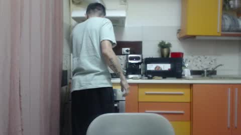 Snapshot of daddynextdoor86 chatting on 01-14-26, 05:35 daddynextdoor86 online show from 01-14-26, 05:35