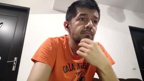 Snapshot of daddynextdoor86 chatting on 03-16-26, 05:24 daddynextdoor86 online show from 03-16-26, 05:24