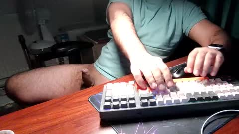 Snapshot of daddypimp3 chatting on 09-29-25, 09:52 Paul online show from 09-29-25, 09:52