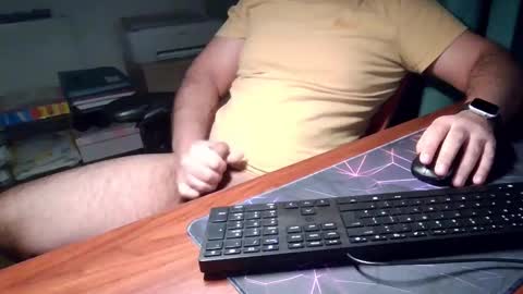 Snapshot of daddypimp3 chatting on 11-18-25, 12:05 Paul online show from 11-18-25, 12:05