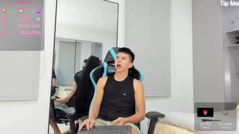 Snapshot of daddyrich4u chatting on 10-01-25, 11:44 daddyrich4u online show from 10-01-25, 11:44