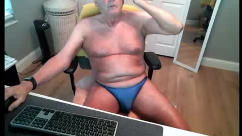 Snapshot of daddys7plus chatting on 06-13-26, 04:49 daddys7plus online show from 06-13-26, 04:49