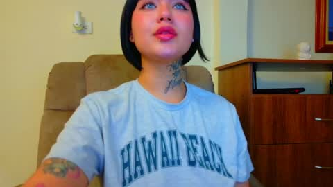 Valen online show from 04-23-26, 02:13