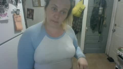 Snapshot of daddysg1rl123 chatting on 07-17-26, 02:07 daddysg1rl123 online show from 07-17-26, 02:07