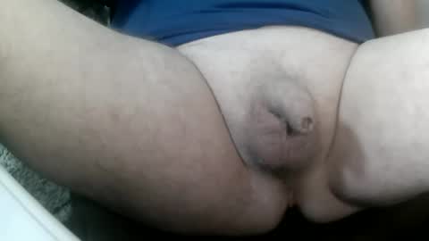 Snapshot of daddysmalls_55 chatting on 01-10-25, 07:43 daddysmalls online show from 01-10-25, 07:43