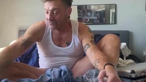 daddyswede23 online show from 04-07-26, 01:33