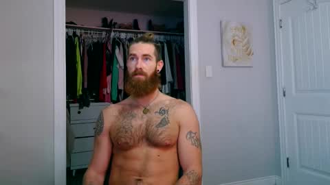 daddyunlocked1 online show from 04-24-26, 01:35